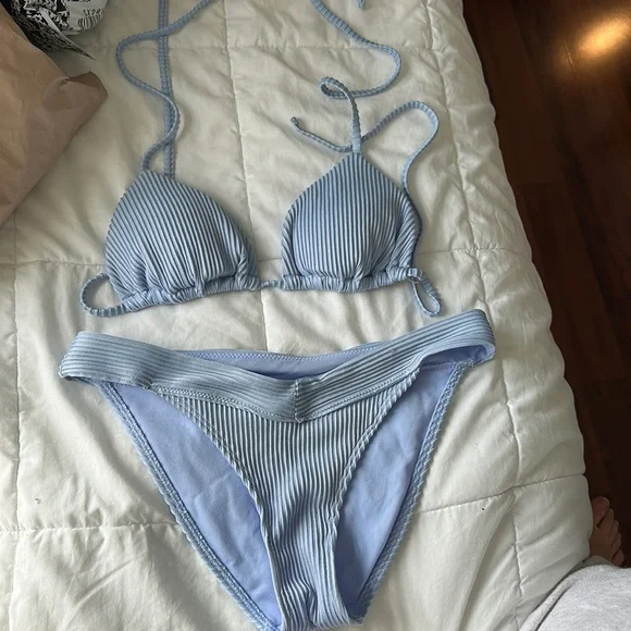 Hollister Swim Hollister Bikini Set Poshmark